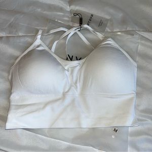 NVGTN flourish sports bra